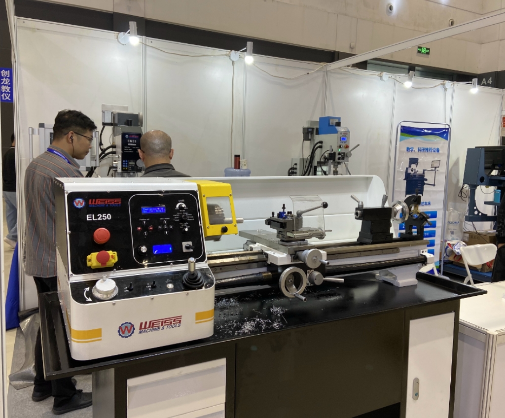 Is It Possible to Use a CNC Machine Without a Computer? Exploring Your Options