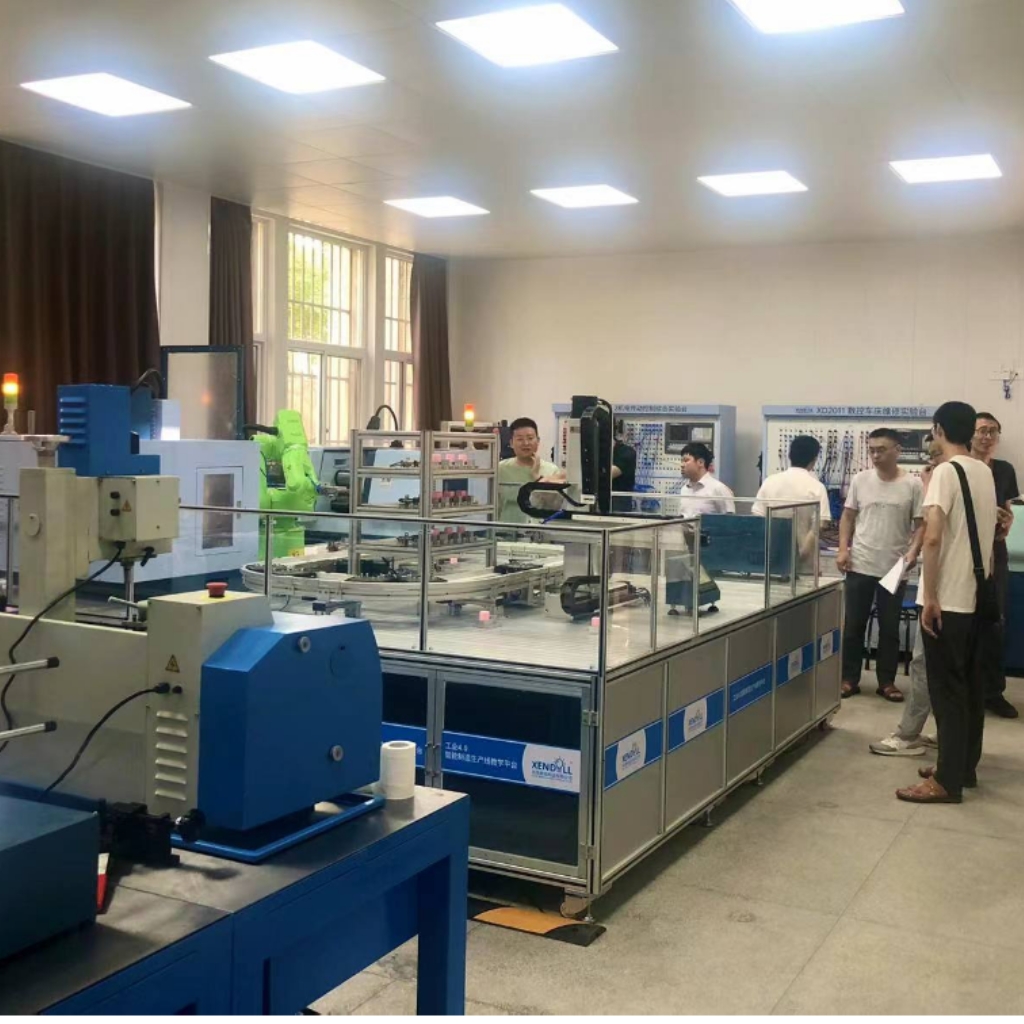 Lathe vs. Milling Machine: How to Make the Key Choice for Your Workshop