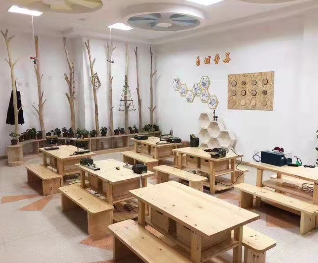 What are the Dangers of Using a Wood Lathe?