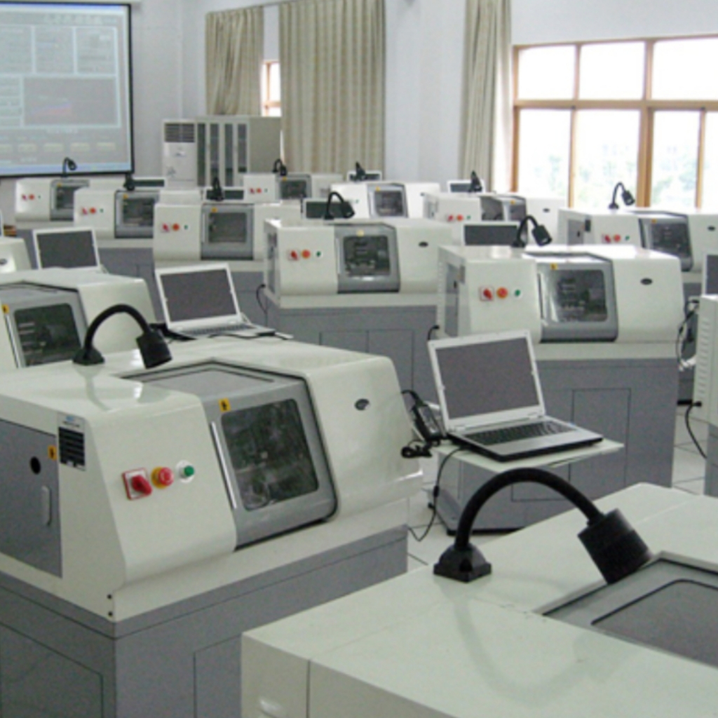 milling machine.jpg